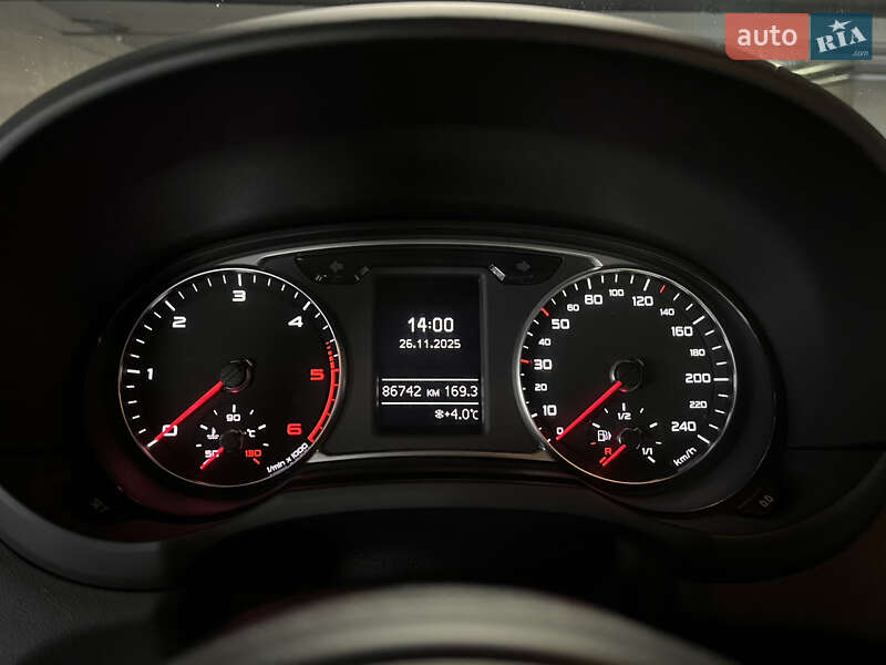 Хэтчбек Audi A1 2015 в Львове