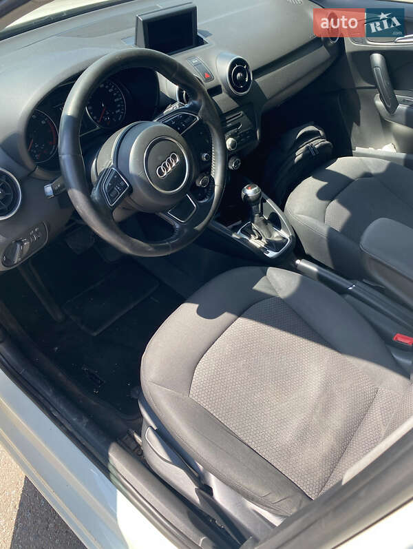 Хэтчбек Audi A1 2012 в Киеве