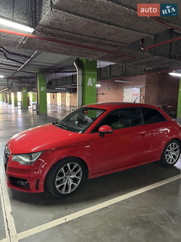 Хэтчбек Audi A1 2011 в Хмельницком