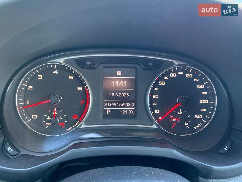 Хэтчбек Audi A1 2011 в Киеве