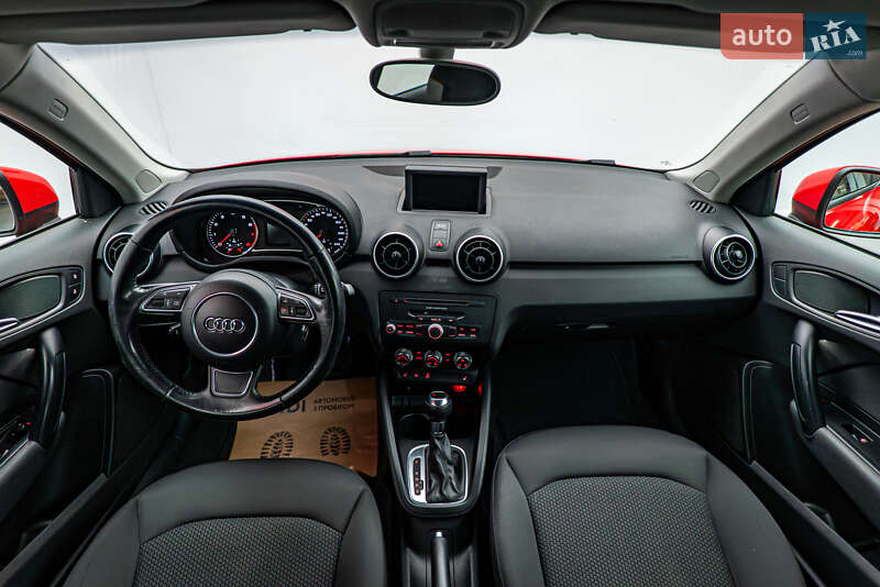 Хэтчбек Audi A1 2012 в Киеве