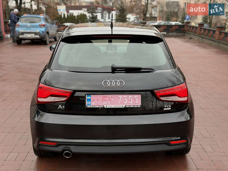 Хэтчбек Audi A1 2015 в Ровно