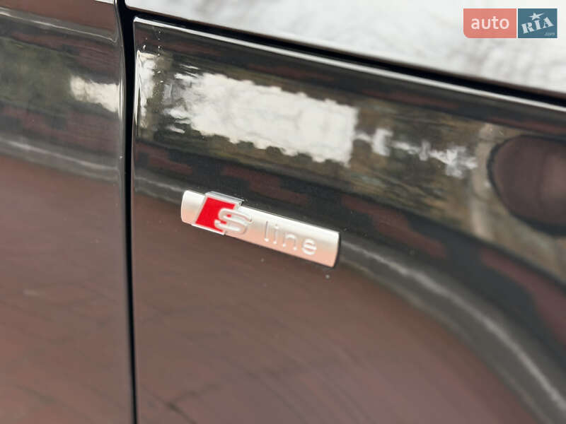 Хэтчбек Audi A1 2015 в Ровно