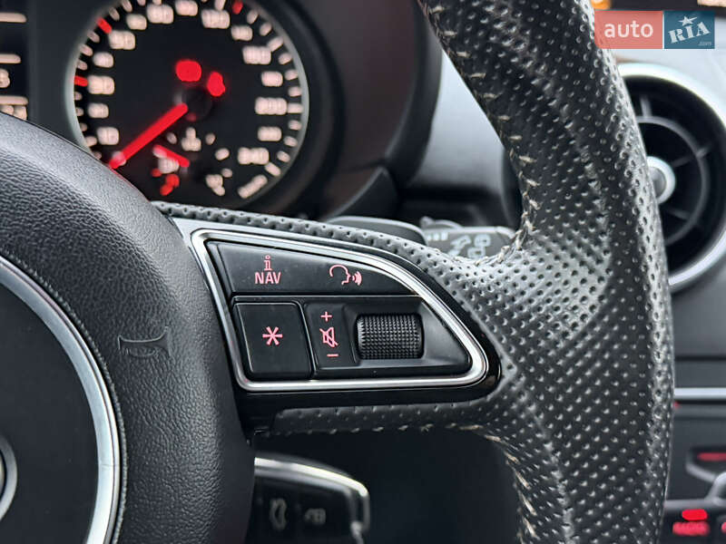 Хэтчбек Audi A1 2015 в Ровно