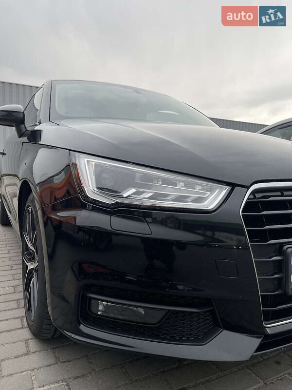 Хэтчбек Audi A1 2015 в Киеве фото 5 Хэтчбек Audi A1 2015 в Киеве