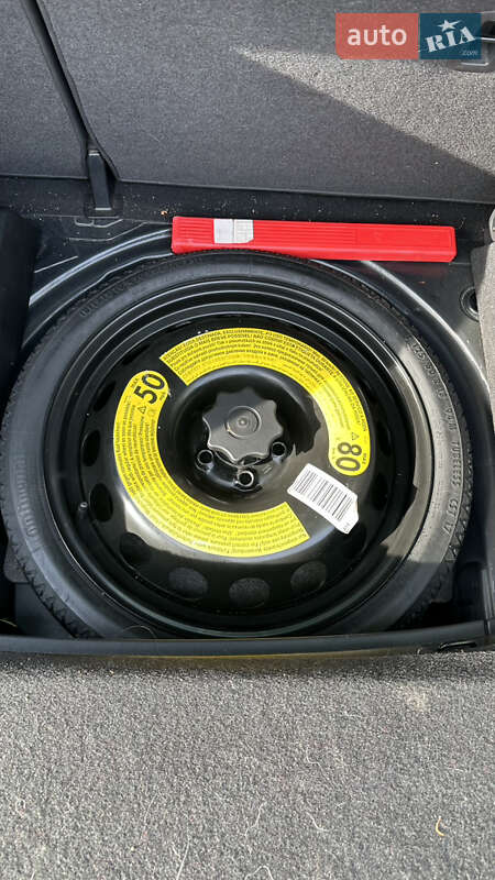 Хэтчбек Audi A1 2015 в Киеве фото 7 Хэтчбек Audi A1 2015 в Киеве