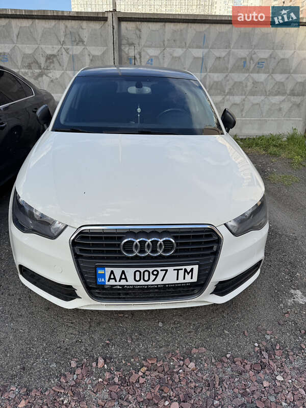 Хэтчбек Audi A1 2013 в Киеве фото Хэтчбек Audi A1 2013 в Киеве