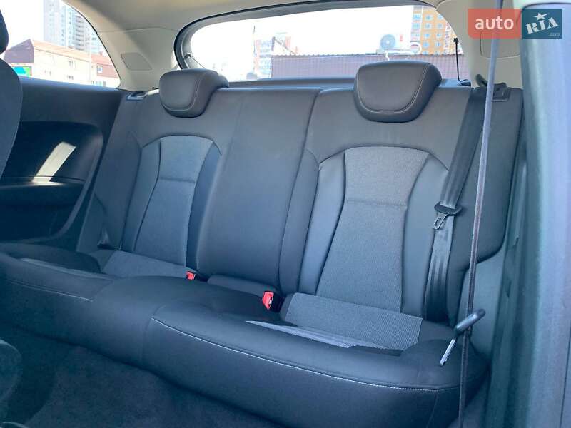 Хетчбек Audi A1 2011 в Києві фото 10 Хетчбек Audi A1 2011 в Києві