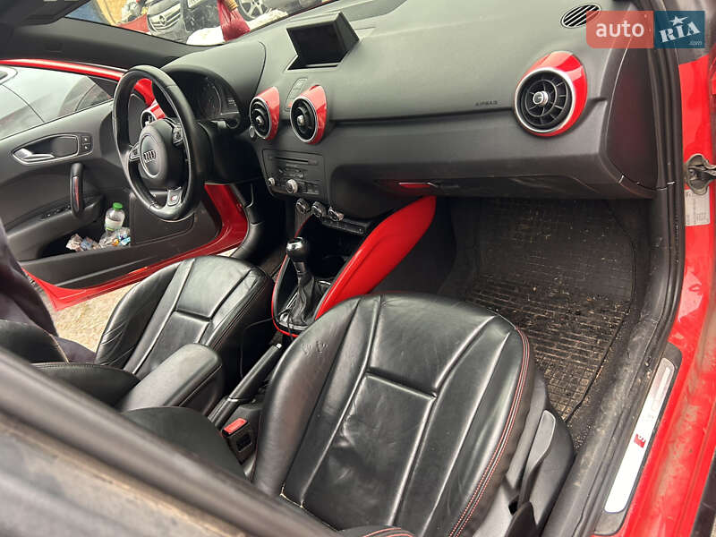 Хэтчбек Audi A1 2013 в Черкассах