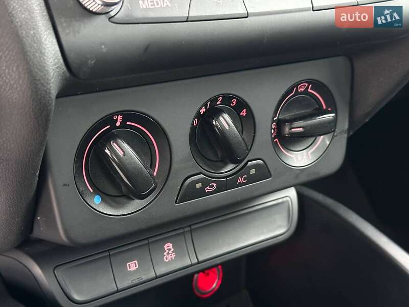 Хэтчбек Audi A1 2011 в Львове
