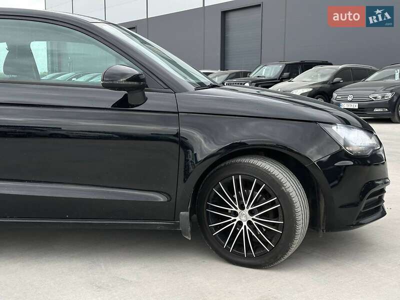 Хэтчбек Audi A1 2011 в Львове