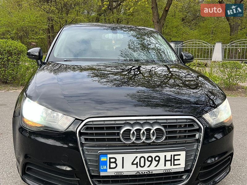 Хэтчбек Audi A1 2011 в Полтаве