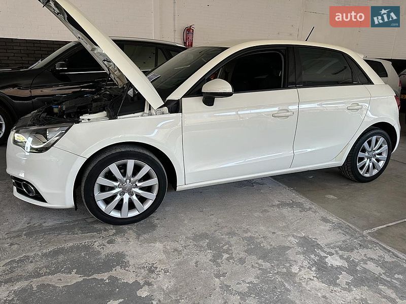 Хэтчбек Audi A1 2013 в Тернополе