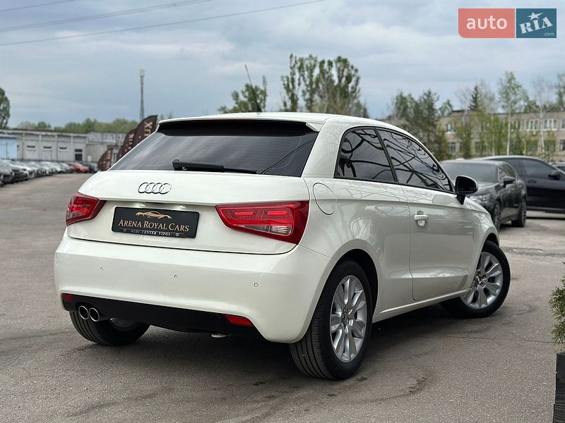 Хэтчбек Audi A1 2010 в Харькове