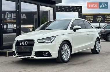 Хэтчбек Audi A1 2010 в Харькове