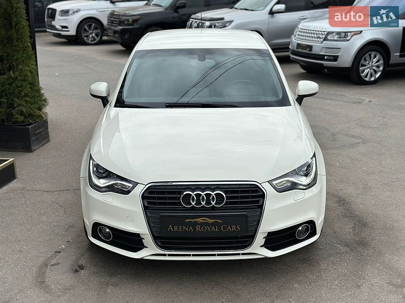 Хэтчбек Audi A1 2010 в Харькове