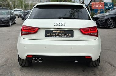 Хэтчбек Audi A1 2010 в Харькове