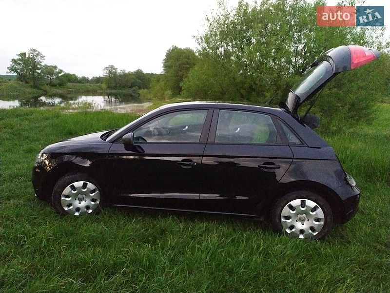 Хэтчбек Audi A1 2013 в Ахтырке