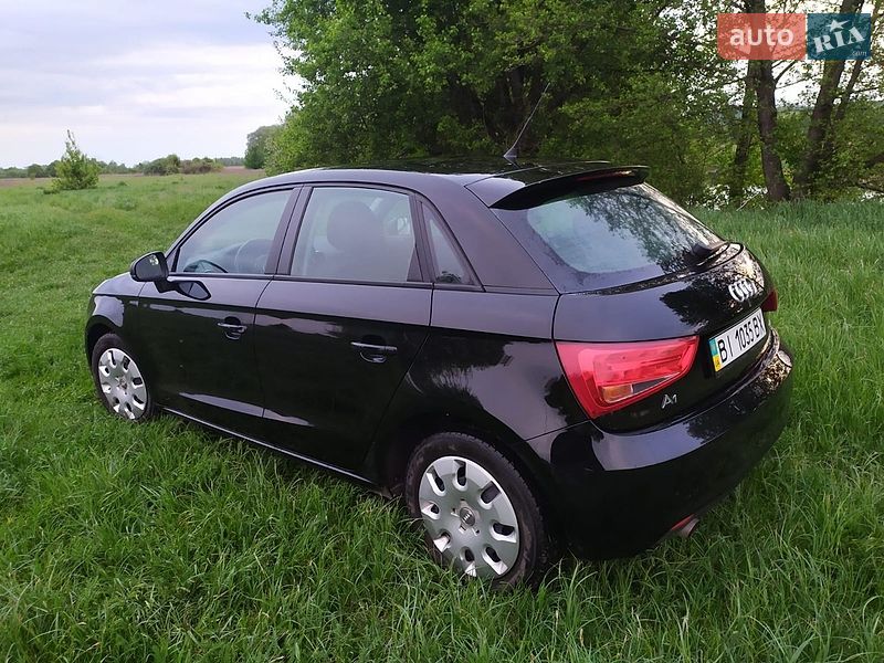 2013 Audi A1, VIN WAUZZZ8X3EB008055:plate — фото 1 (autoria)