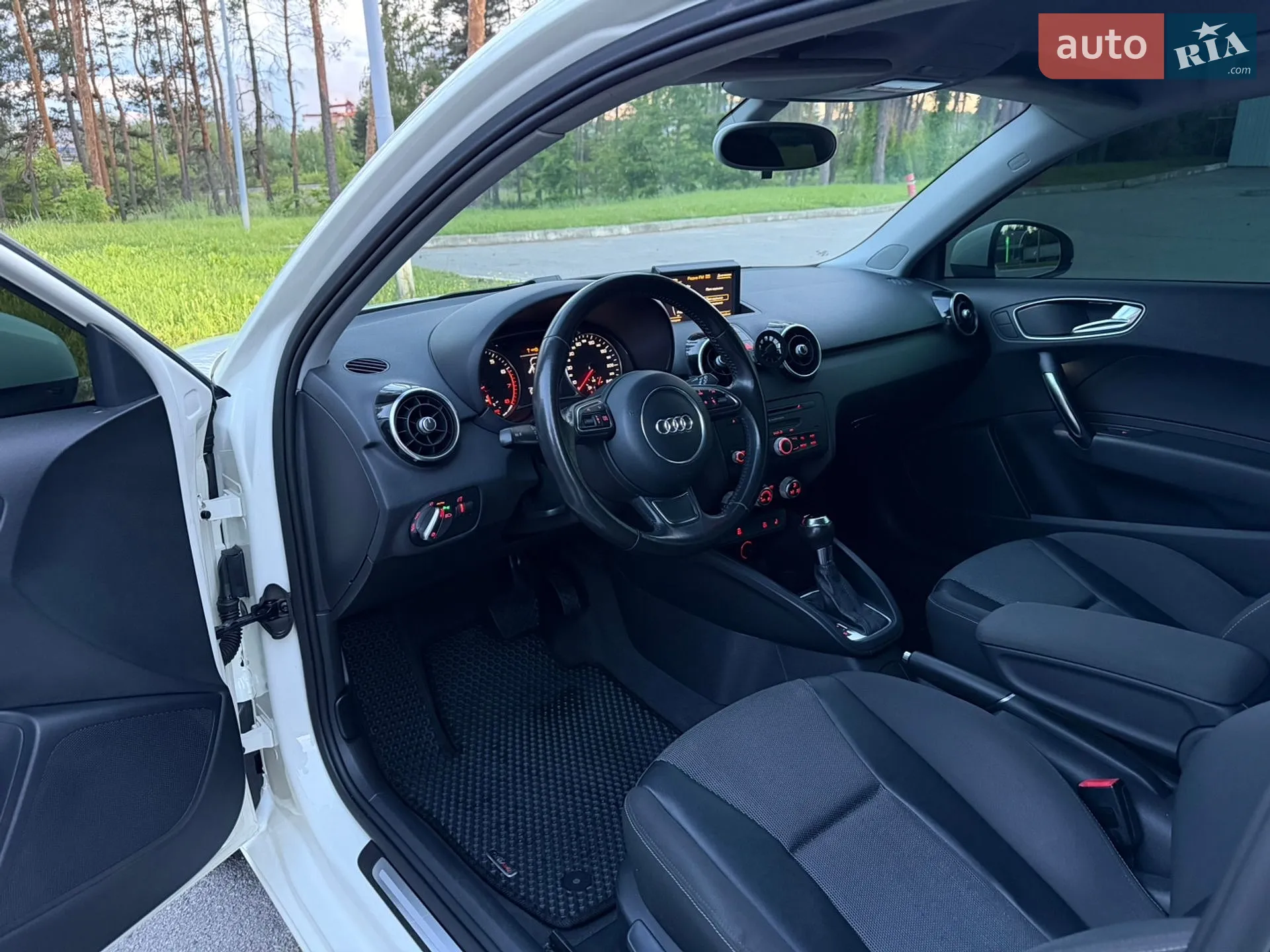 2010 Audi A1 - мініатюра 10