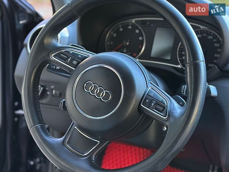 Хэтчбек Audi A1 2010 в Жмеринке