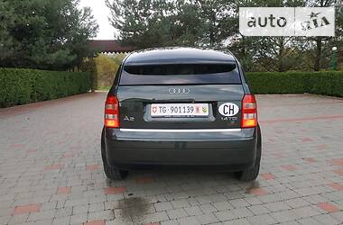 Хэтчбек Audi A2 2001 в 