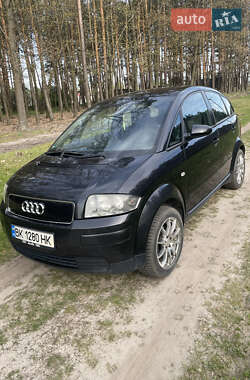 Хэтчбек Audi A2 2001 в Славуте