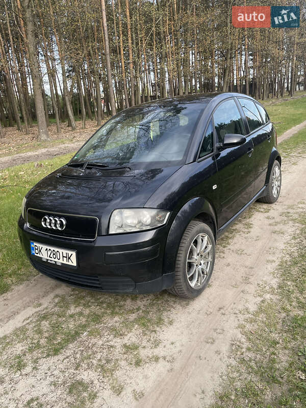 Хэтчбек Audi A2 2001 в Славуте