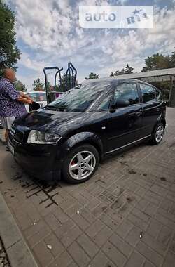 Хэтчбек Audi A2 2001 в Днепре