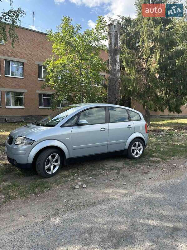 Хетчбек Audi A2 2001 в Полтаві