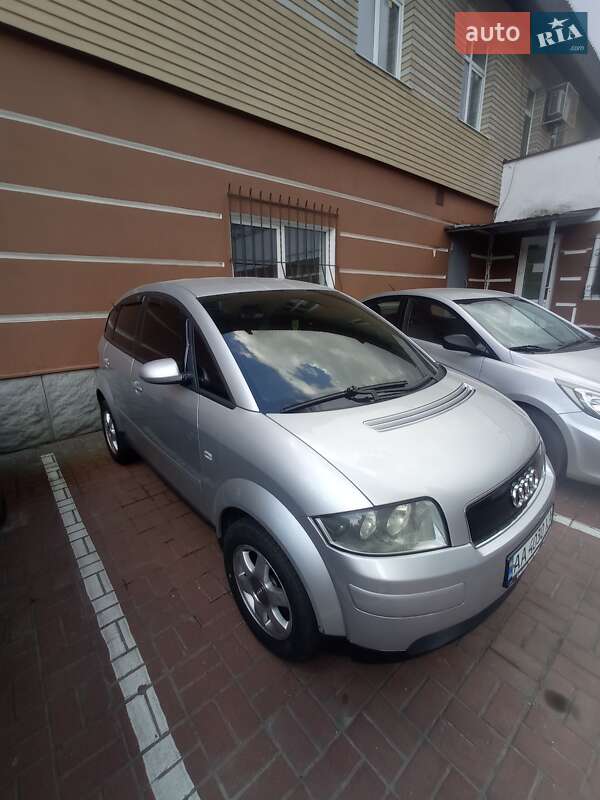 Хетчбек Audi A2 2001 в Києві