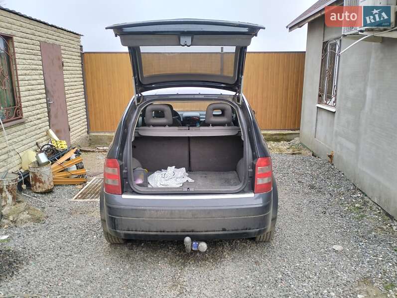 Хэтчбек Audi A2 2000 в Николаеве