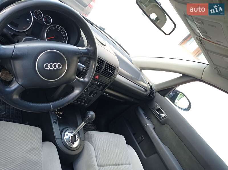 Хэтчбек Audi A2 2002 в Львове фото 5 Хэтчбек Audi A2 2002 в Львове