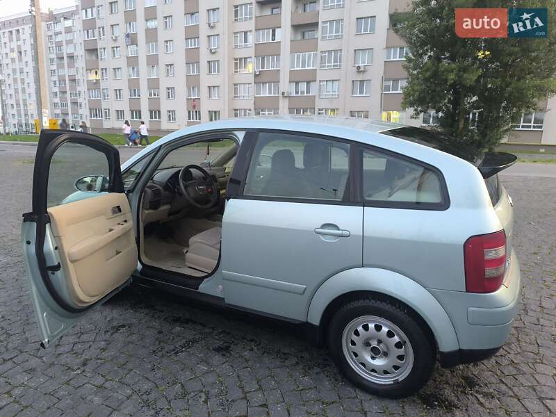 Хэтчбек Audi A2 2001 в Хмельницком