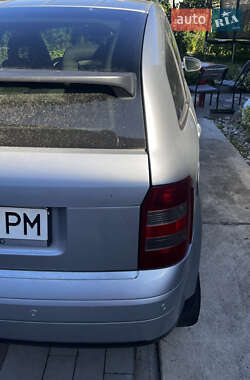 Хетчбек Audi A2 2001 в 
