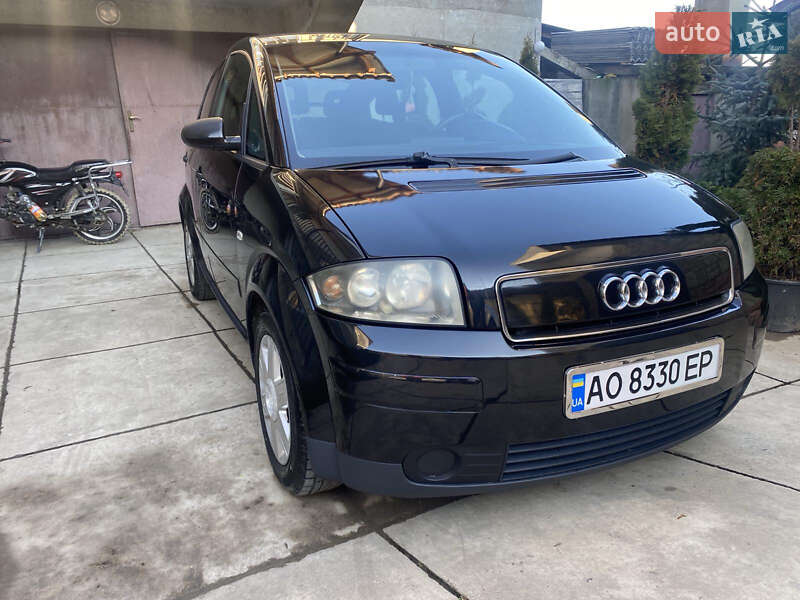 Хетчбек Audi A2 2003 в Виноградові