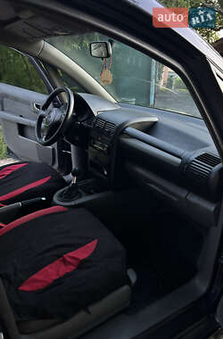 Хэтчбек Audi A2 2001 в 