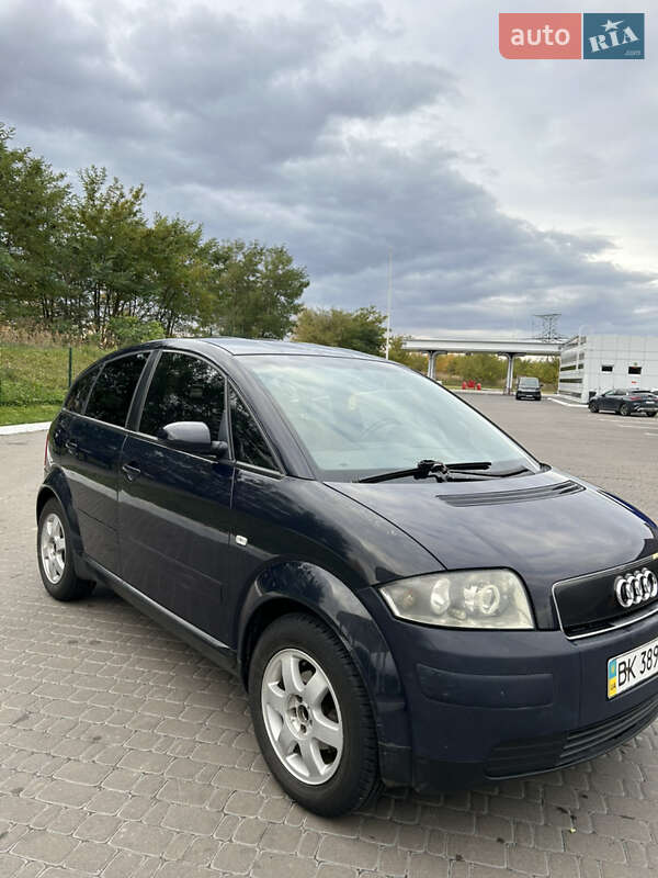 Audi A2 2001