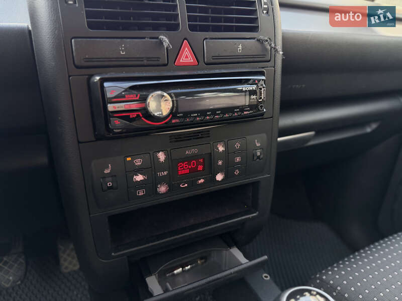 Хэтчбек Audi A2 2002 в Шептицькому