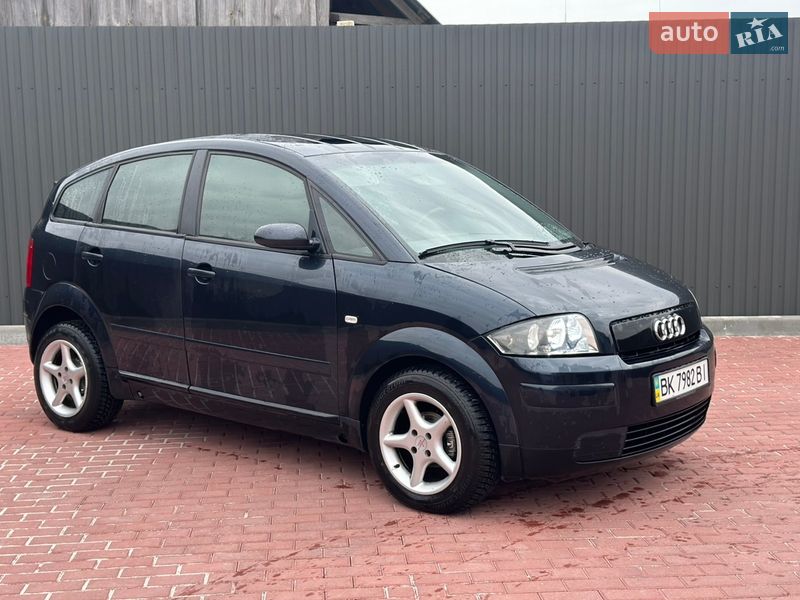 Хетчбек Audi A2 2002 в Сарнах