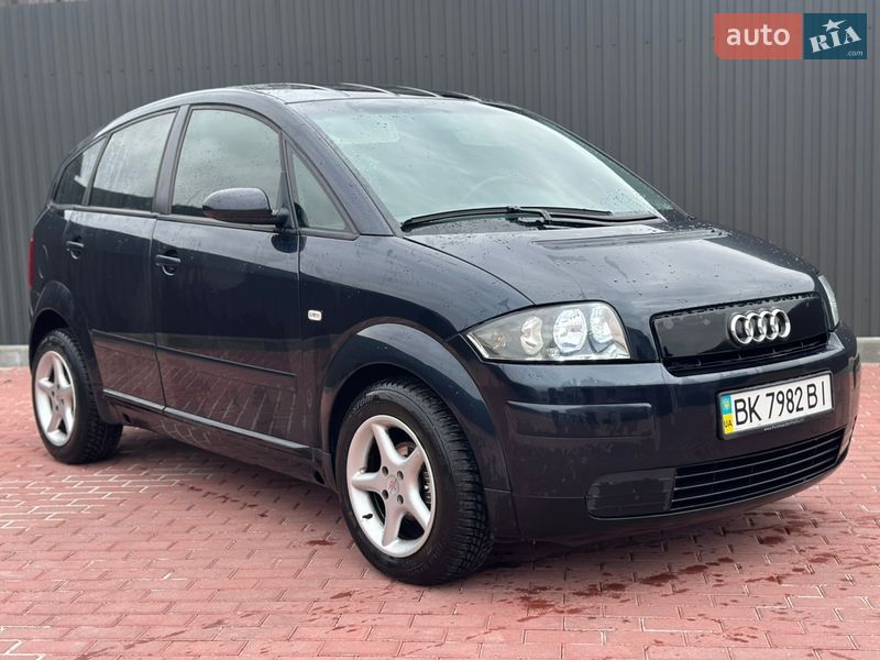 Хетчбек Audi A2 2002 в Сарнах