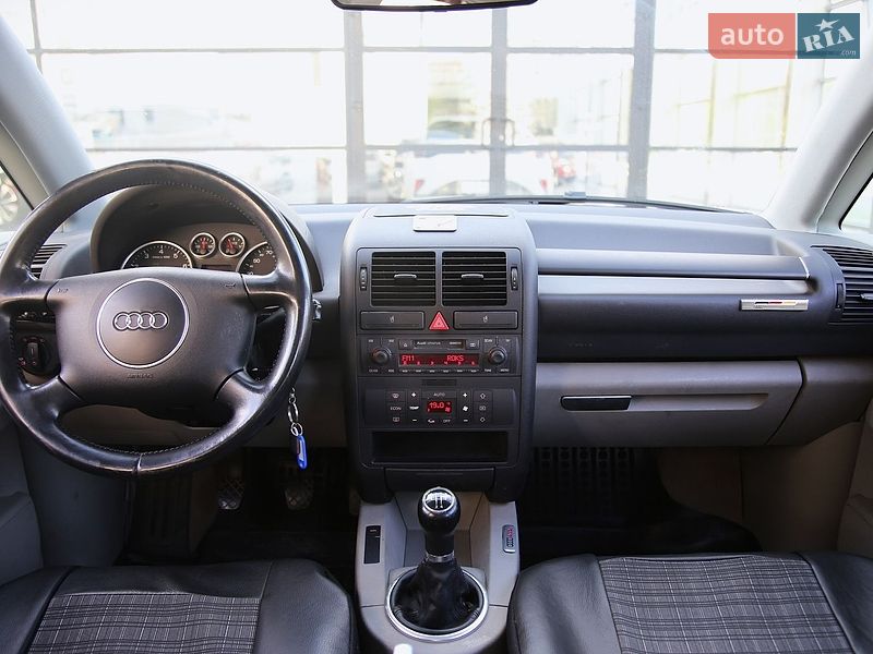 Хетчбек Audi A2 2002 в Харкові