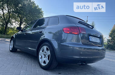 Хэтчбек Audi A3 Sportback 2006 в Самборе