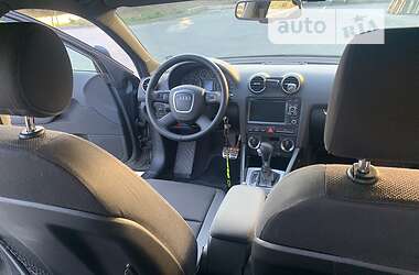 Хэтчбек Audi A3 Sportback 2005 в 