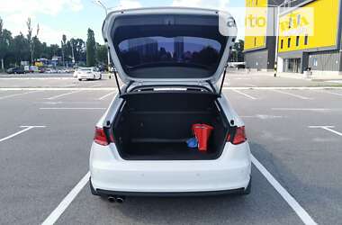 Хэтчбек Audi A3 Sportback 2013 в Киеве