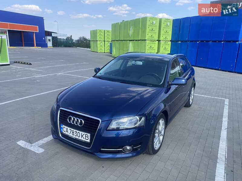 Audi A3 Sportback 2011