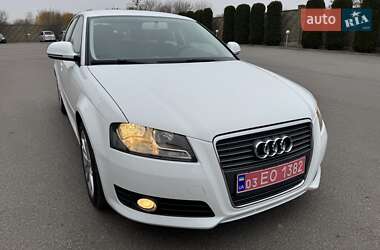 Хетчбек Audi A3 Sportback 2010 в Луцьку