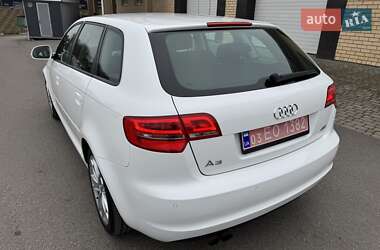 Хетчбек Audi A3 Sportback 2010 в Луцьку