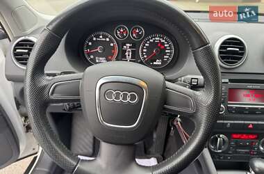 Хетчбек Audi A3 Sportback 2010 в Луцьку