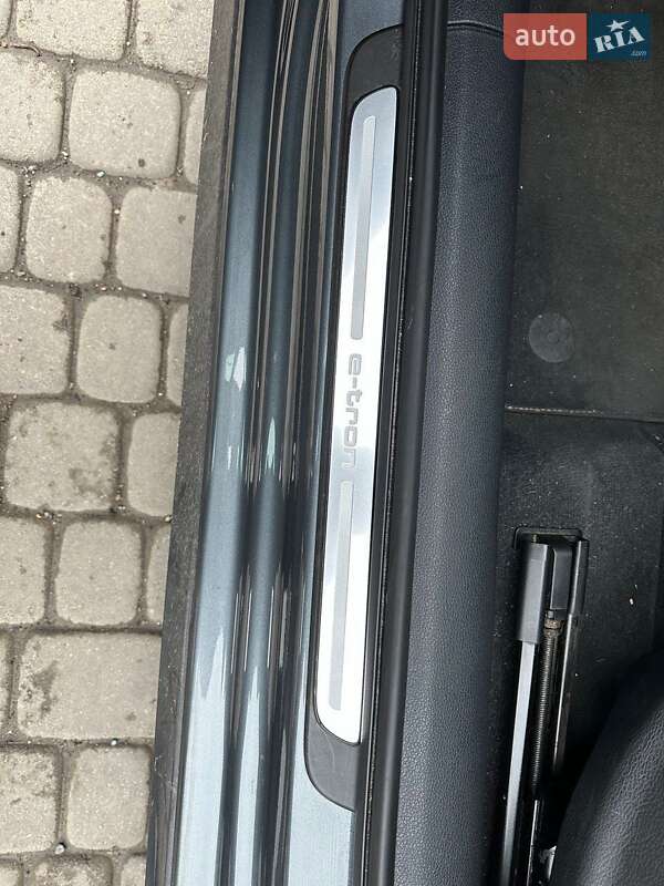 Хэтчбек Audi A3 Sportback 2016 в Львове фото 34 Хэтчбек Audi A3 Sportback 2016 в Львове